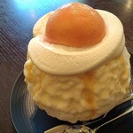 THE FUNATSUYA - 真ん中にはまるごとの桃！