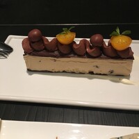 THE COSMOPOLITAN GRILL BAR TERRACE - 画像を撮り損ねたので、以前2018年に伺った際の人生最高のチョコレーズンを貼っておきます。