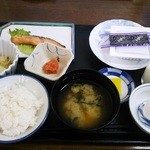 とみおか旅館 - ある日の朝食。