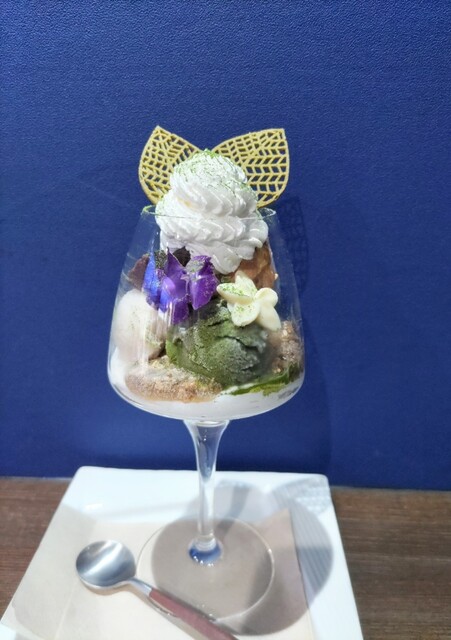 Teitoushitsu Senmon Ten parfait plumeria photo 1