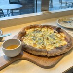 WP PIZZA BY WOLFGANG PUCK - 