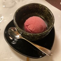 満寿家 - デザート(桃シャーベット)