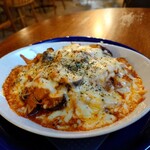 イリヤプラスカフェ - ドリア　キノコと茄子のトマトソース