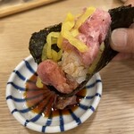 名古屋の魚が旨い店 サカナのハチベエ - にぎりずし　トロたく