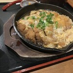 一進丸 - チキンカツ鍋定食