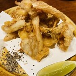 やきとり 嶋家 - やげん軟骨の唐揚げ。