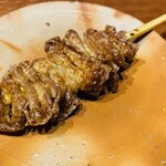 やきとり 嶋家 - 噛めば噛むほど美味しい鶏皮。