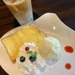 Le Point  Rouge  - ケーキセット　1,100円