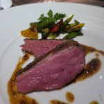 シャラン産鴨の備長炭焼