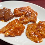 焼肉幸泉 - ホルモン