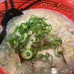 博多ラーメン げんこつ - 