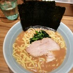 横浜ラーメン 渡来武 - 