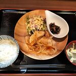 ごはん処 浦かみ - 料理写真:やわらか国産豚ロース　生姜焼きプレート