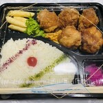 楓 - 料理写真:「鶏からあげ弁当」550円税込み♫