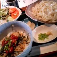 和牛料理 要 - ランチのユッケ丼のセット