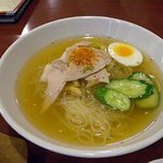 本場韓国料理・焼肉 韓 －ＫＡＮ－ - 水冷麺