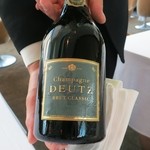 モダンフレンチ 「コラージュ」 - シャンパンはDeutz Brut Classic NVです