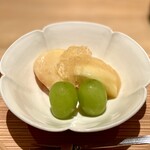 まき村 - 桃のコンポート・シャインマスカット