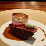 蒼 - 上田畜産 但馬玄 長期肥育39ヶ月 雌牛
      れんこん三兄弟 蓮根のロースト