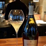 蒼 - Henriot
      Cuvée Hemera Brut Champagne
      2006
      シャンパン，フランス