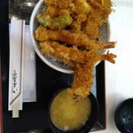 日本橋 天丼 金子半之助 - 江戸前天丼の味噌汁セット