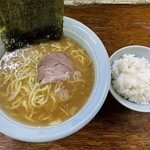 家系ラーメン まこと家 - 