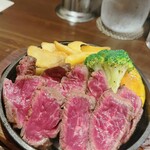 神戸牛ステーキ&ピラフ カミシゲ - 