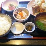 Echigoya - (9/13)Ｂ定食（海老フライ、とり唐、ねぎとろ）