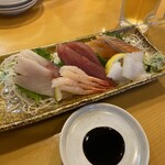 Sushi Izakaya Yataizushi - 