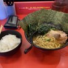 横浜家系ラーメン 内田家 博多本店