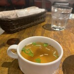 肉とワインの酒場 Ferrous - スープ