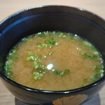 すしやのたい悟 - 味噌汁