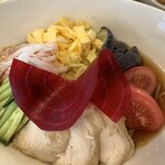 カフェサロンえみりあ - メイン　冷やし中華