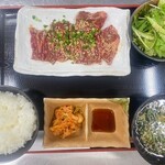 Kanzen Koshitsu De Yakiniku Gyuunosu - 