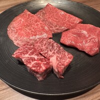 焼肉うしごろ 新宿三丁目店 - 
