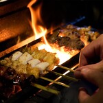 Yakitori Shin - 備長炭で丁寧に焼き上げる焼鳥。