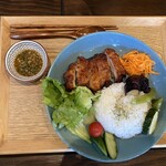 コモンズカフェ - チキンの中華だれランチ