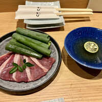 鴨ときどき馬 神保町本店 - 鴨の焼きしゃぶの鴨ロースと九条葱とぽん酢