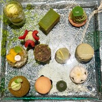 ERUTAN RESTAURANT BAR - 