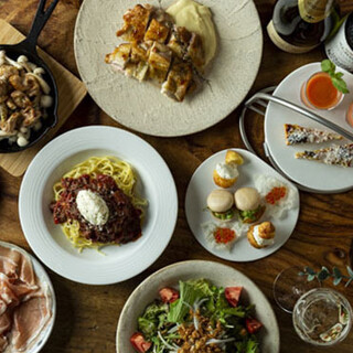 デートや記念日、飲み会に！2つのコースをご用意しています。