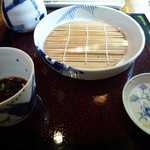 玄蕎麦 野中 - 淡い緑の粗挽き蕎麦＠完食