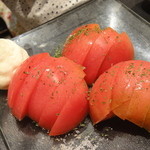 宵 - 冷やしトマト　400円