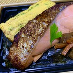 ヨークベニマル - 皮も焼けています