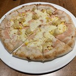 Italian Kitchen VANSAN - たらマヨピッツァ（1390円）