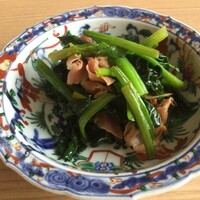 有機ちぢみ小松菜と生ハムのオリーブ煮