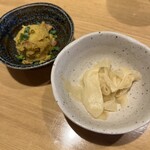 丸鶏料理と濃厚水炊き鍋 鳥肌 - 