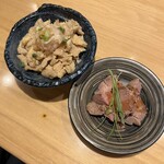 丸鶏料理と濃厚水炊き鍋 鳥肌 - 