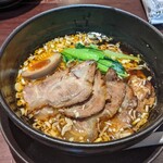 ユタの店 - 特製醤油チャーシュー麺