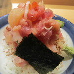 ぜいたく丼　梅