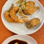 レストランZOO - 魚とエビとMy畑野菜のフライ